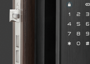 Xiaomi представила дверной замок, открываемый пальцем или смартфоном